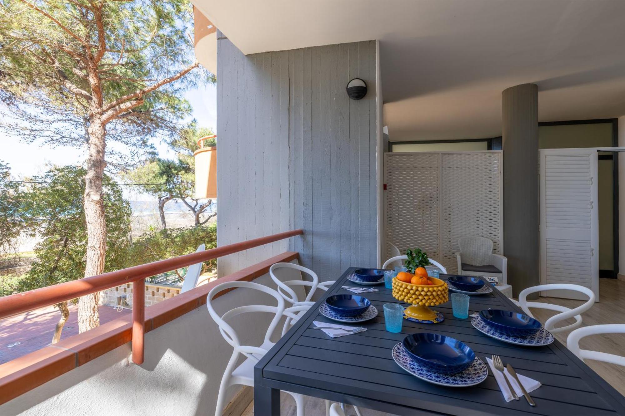 Luxury Suites & Apartment Con Accesso Alla Spiaggia E Parcheggio Privato - Vista Mare Lido Conchiglia Room photo
